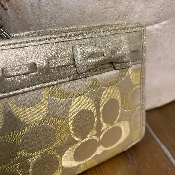 2004 Coach Limited Edition Vintage Kyoto Silk Framed Kisslock - Picture 10 of 11